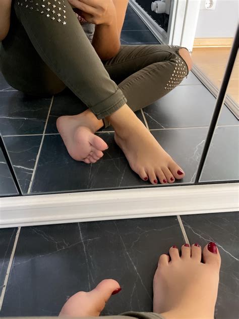 Maria on the table part 2 : r/TickleLovers