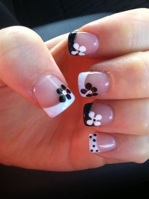 Flower nails | Cute acrylic nails, Nails for kids, Acrylic nail designs