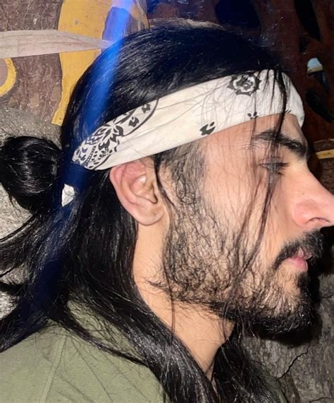 Muhabbat Gumshuda Meri Beautiful BTS Pictures | Reviewit.pk