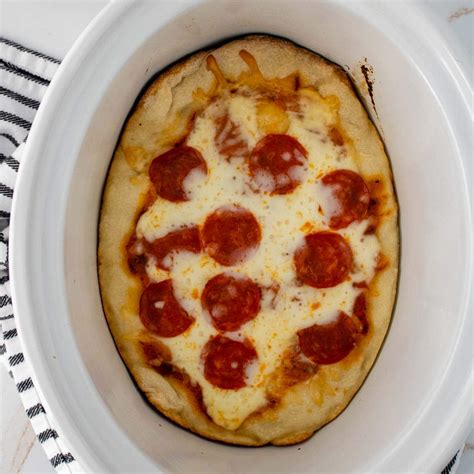 Crock Pot Pizza: A Game-Changer for Pizza Nights - Upstate Ramblings