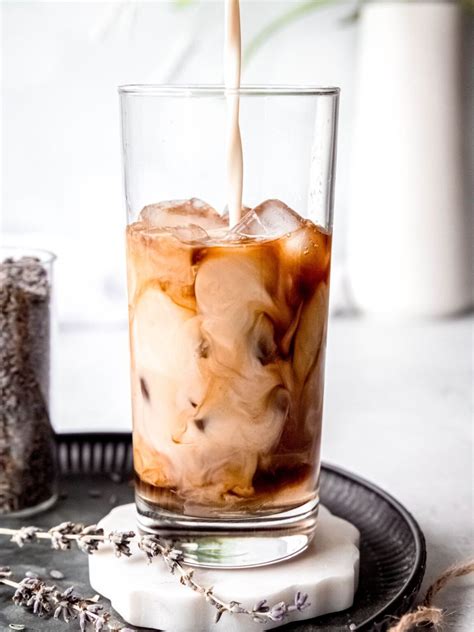 Nondairy Vanilla Sweet Cream Cold Brew (Starbucks Copycat ...