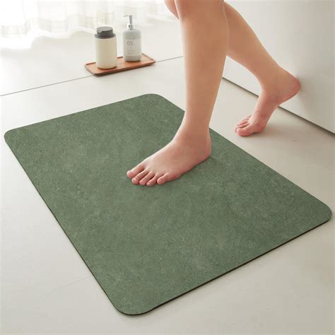 Amazon.com: Quick Dry Bath Mat, Bathroom Rugs Non Slip Washable Thin ...