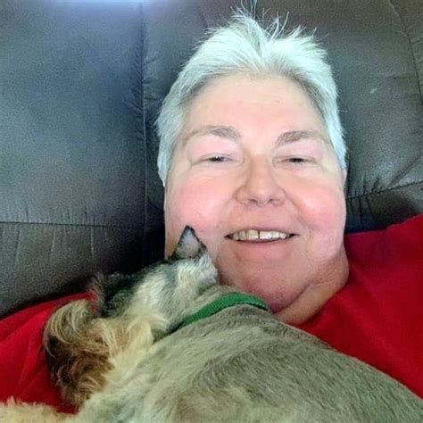 Carla Cole's Instagram, Twitter & Facebook on IDCrawl