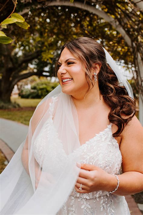 Kley Bridal - Tampa Florida hair and makeup artist