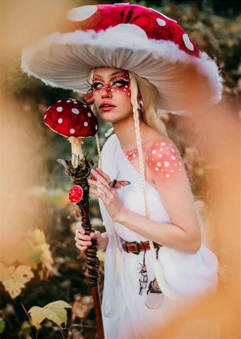 Mushroom costume | Halloween outfits, Mushroom costume, Mushroom outfit