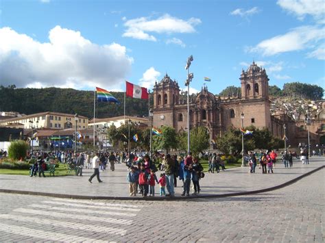 Machu Picchu Gateway: LA PLAZA MAYOR DEL CUSCO