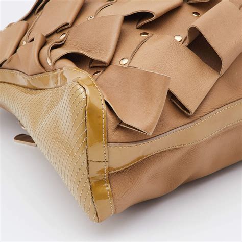 Versace Beige Patent and Leather Vanitas Tote For Sale at 1stDibs