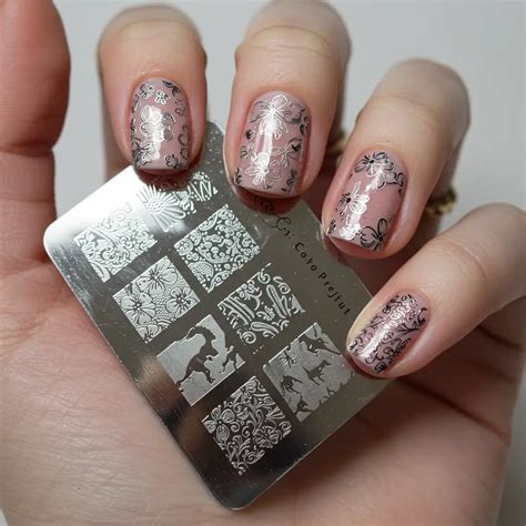 30 Easy DIY Nail Art Ideas You Can Do at Home Without a Salon Visit