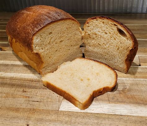 Baking with Ancient Grains: A Quick Guide To 100% Kamut Bread