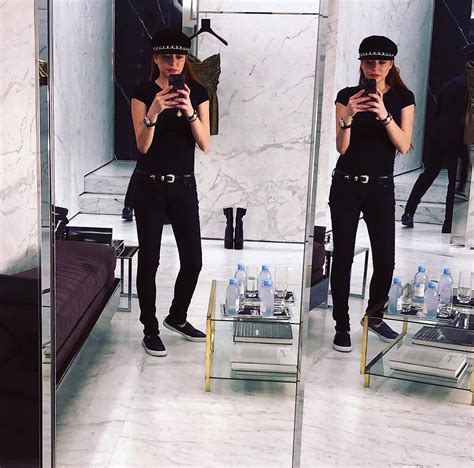 Lindsay Lohan Nude LEAKED Content - Pics & Sex Tape - Scandal Planet