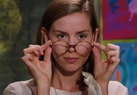 Así luce a sus 57 años “Miss Honey” de la película “Matilda” - Primera Hora