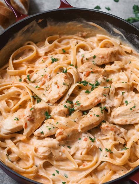 Creamy Cajun Chicken Linguine - Glitter and Graze