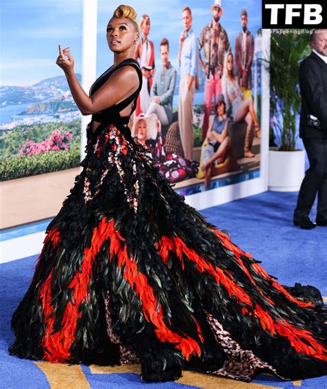 Janelle Monae Displays Her Sexy Tits at the "Glass Onion: A Knives Out ...