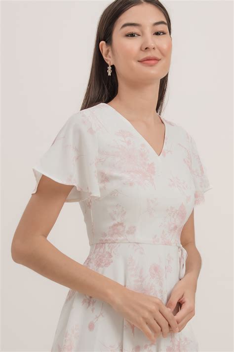 Fayth • Wallpaper Flutter Sleeve Dress