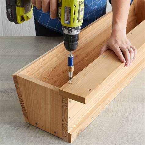 Gorgeous Deck Railing Planter Box Plans References - Planter Ideas