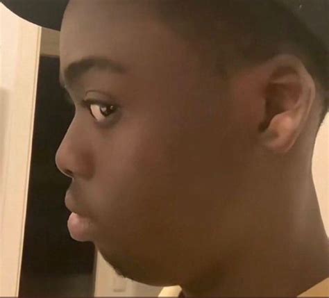 SIDE EYE | Reaction face, Really funny pictures, Look at this dude