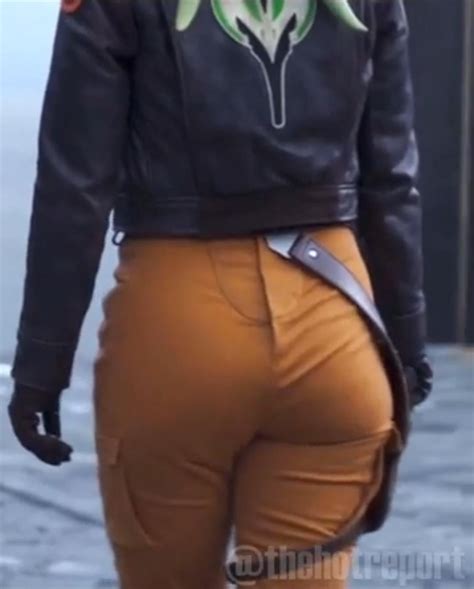 Glad to see Mary Elizabeth Winstead and her perfectly thick ass getting ...