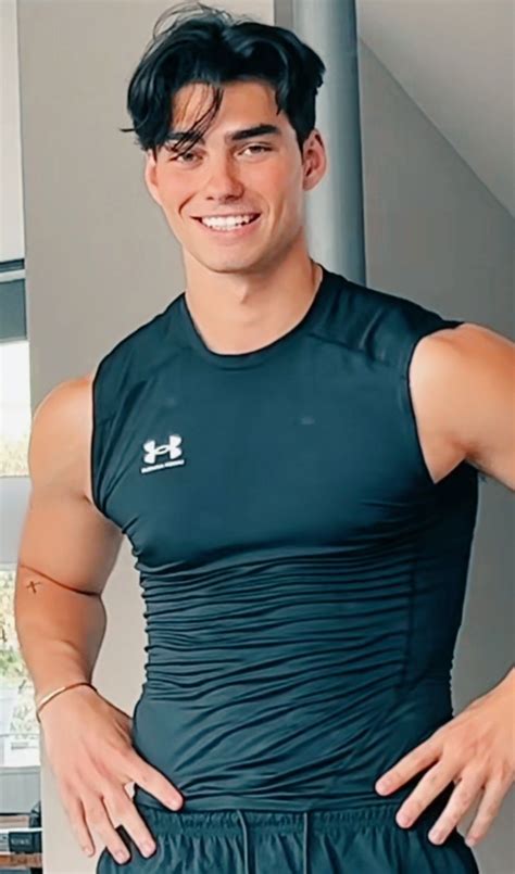 Jacob Rott Episode Choose Your Story, Superman Art, Hot Men Bodies ...