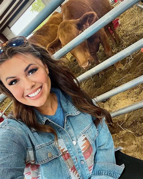 Katie Van Slyke Age, Wedding, Net Worth, Wikipedia, Horses, Parents, Website, Kids, Birthday Bio ...