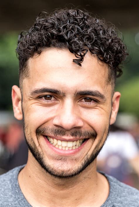 Pin de Ludmilla Menezes en cabelo Martín | Cortes de pelo hombre ...