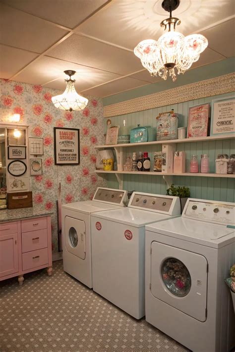 16+ Stunning Laundry Room Light Fixture Ideas