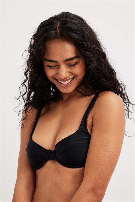 Wide Strap Wire Bikini Bra Black | NA-KD