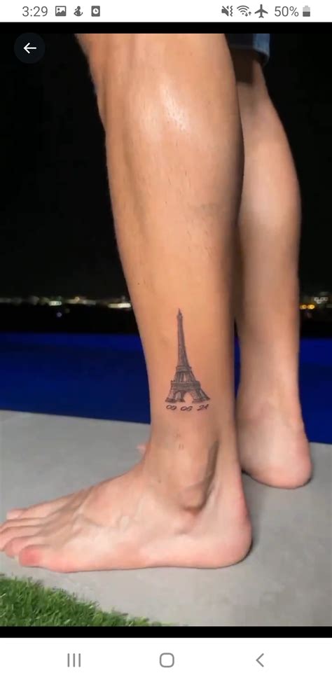 Carlos Alcaraz's feet