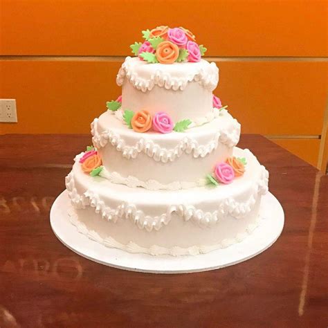 Wedding Cakes – World of Chantilly