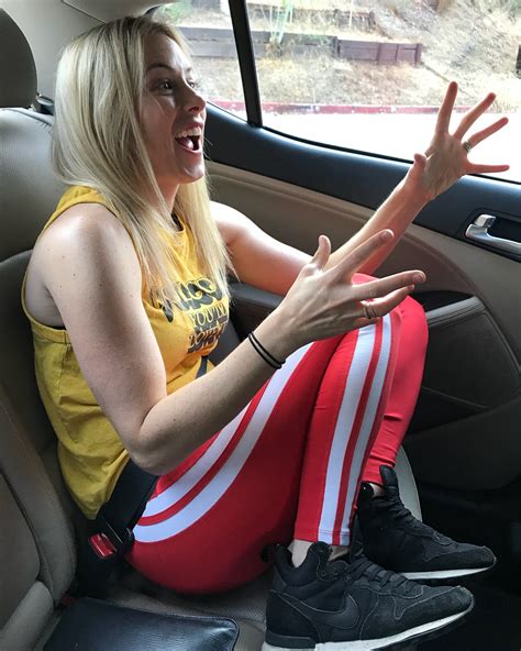 Iliza Shlesinger TheFappening Sexy (12 Photos) | #The Fappening