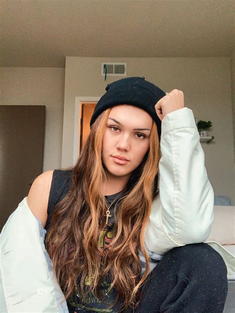 Daisy Taylor : r/Tgirls