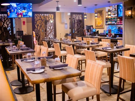 18 Black-Owned Restaurants in Washington DC - Washington DC - The ...