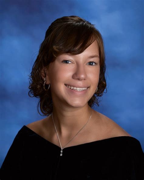 Veronica Szenzenstein Memorial Scholarship Fund | Trinity Hall (R)