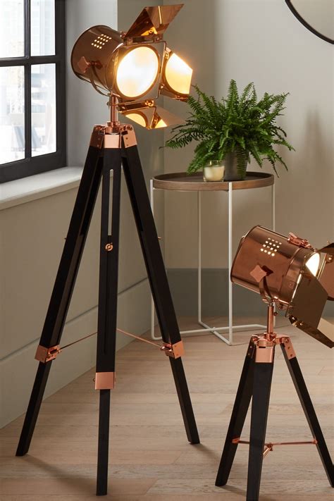 Hereford tripod floor lamp by pacific black – Artofit