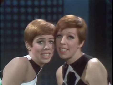 Carol Burnett and Vicki Lawrence on The Carol Burnett Show 1967 : r ...
