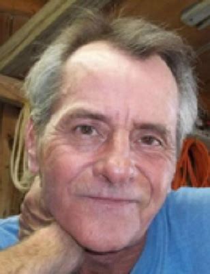 Robert W. Christiansen - 2022 - Rux Funeral Homes