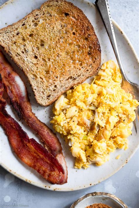 High Protein Breakfast Scrambled Eggs - Giratan