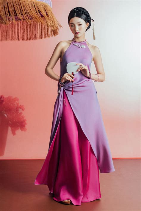Women's Ngu Hien Halter Ao Dai Set Lilac Rose S/M MEAN BLVD