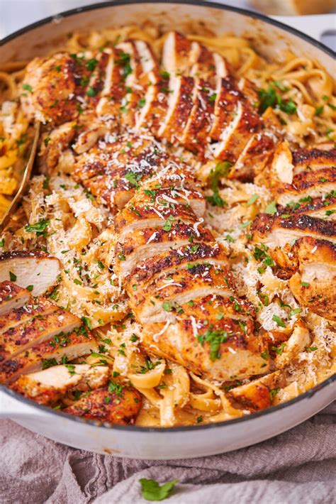 Cajun Chicken Alfredo Recipe (Restaurant Quality & Easy!)