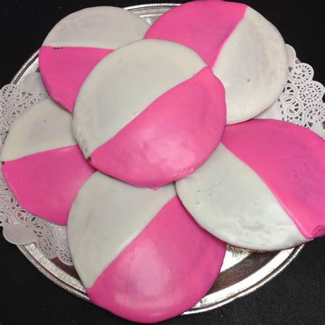 Doris Italian Market & Bakery Bring Back Pink & White Cookies for ...