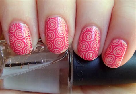 Never Without Polish: Crumpet's Laid-Back 31DC: Your Favourite Nail Art ...