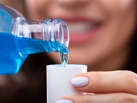 Best Mouthwash for Oral Thrush | Sinton Dentist TX Tips