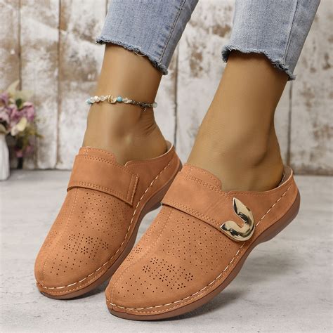Quaouag Clogs for Women Mules Slip-On: Closed Toe Clog - Comfortable ...