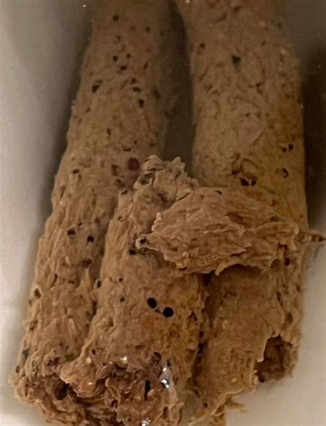 Black specks in stool : r/poop