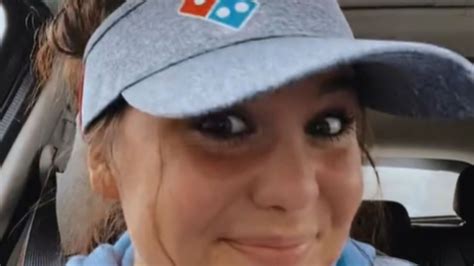 Domino's delivery driver reveals how much money she makes in tips and ...