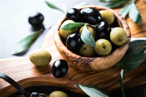 Is an olive a fruit or a vegetable? [ANSWERED] - The Trellis - Home ...