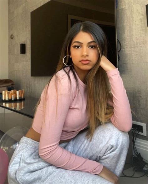 Dm to chat dirty about brown girls on snap | Scrolller