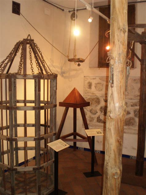 Judas Cradle Torture Method at Will Bracy blog