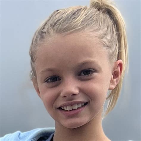 Avery Ogden - YouTube