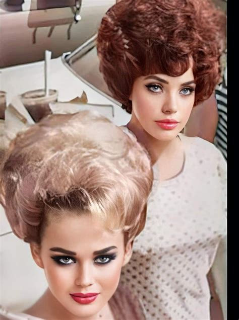 Pin by Nikos Samaras on Όμορφες γυναίκες | Bouffant hair, Retro ...
