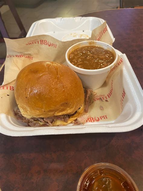 Arkins sweet BBQ pit, 30140 Southfield Rd, Southfield, MI, Barbecue restaurant - MapQuest